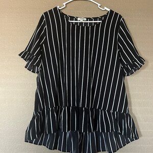 Striped Short Sleeve Blouse - Medium